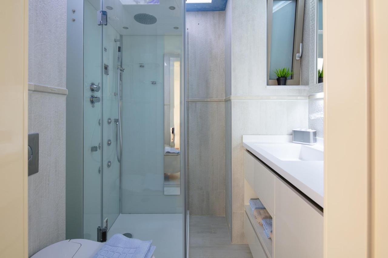 De President Suite, Demani President Suites Sitia  Luaran gambar