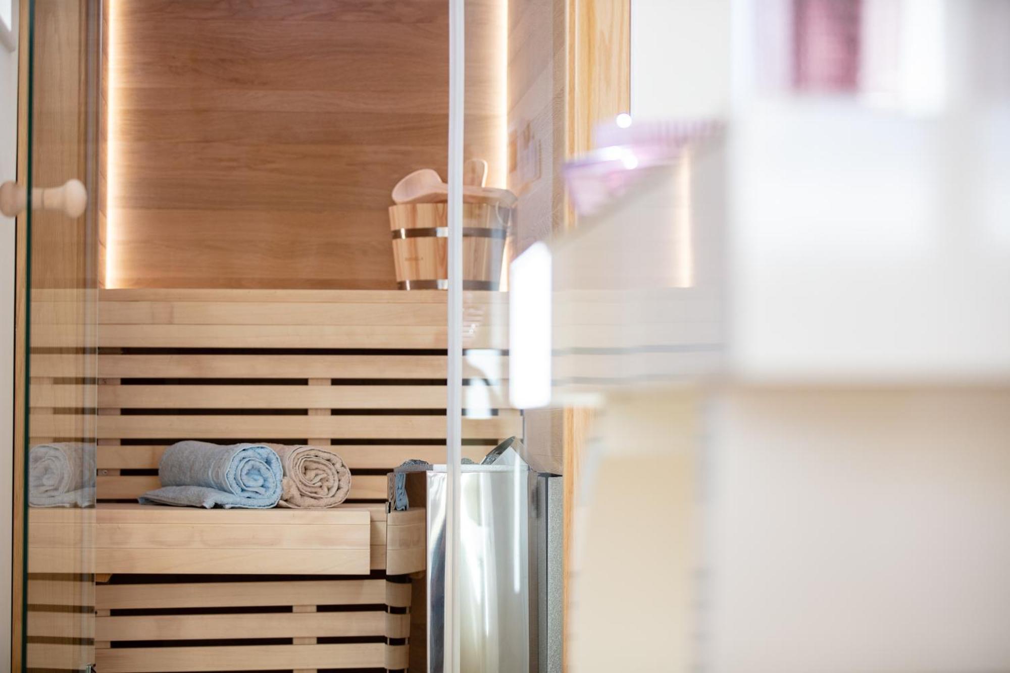 De President Suite, Demani President Suites Sitia  Luaran gambar